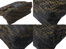 Load image into Gallery viewer, FENDI フェンディ ズッカ柄 ビッグマンマバケット ショルダーバッグ ワンショルダー ブラウン 8BR638-G1E 美品 中古 56707