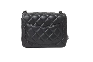 CHANEL シャネル ミニ マトラッセ チェーン ショルダーバッグ 14番台 ブラック ラムスキン ココマーク 鞄 ロゴ 美品 中古 56716