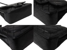 Load image into Gallery viewer, CHANEL シャネル ミニ マトラッセ チェーン ショルダーバッグ 14番台 ブラック ラムスキン ココマーク 鞄 ロゴ 美品 中古 56716