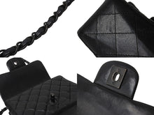 Load image into Gallery viewer, CHANEL シャネル ミニ マトラッセ チェーン ショルダーバッグ 14番台 ブラック ラムスキン ココマーク 鞄 ロゴ 美品 中古 56716