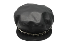 Load image into Gallery viewer, CHANEL シャネル キャスケット チェーン ココマーク 10P ブラック ラムスキン サイズM A53645 美品 中古 56739
