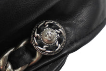 Load image into Gallery viewer, CHANEL シャネル キャスケット チェーン ココマーク 10P ブラック ラムスキン サイズM A53645 美品 中古 56739