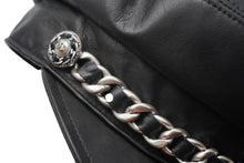 Load image into Gallery viewer, CHANEL シャネル キャスケット チェーン ココマーク 10P ブラック ラムスキン サイズM A53645 美品 中古 56739