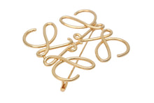 Load image into Gallery viewer, LOEWE ロエベ アナグラム ブローチ アクセサリー 111.25.020 ゴールド 美品 中古 56746