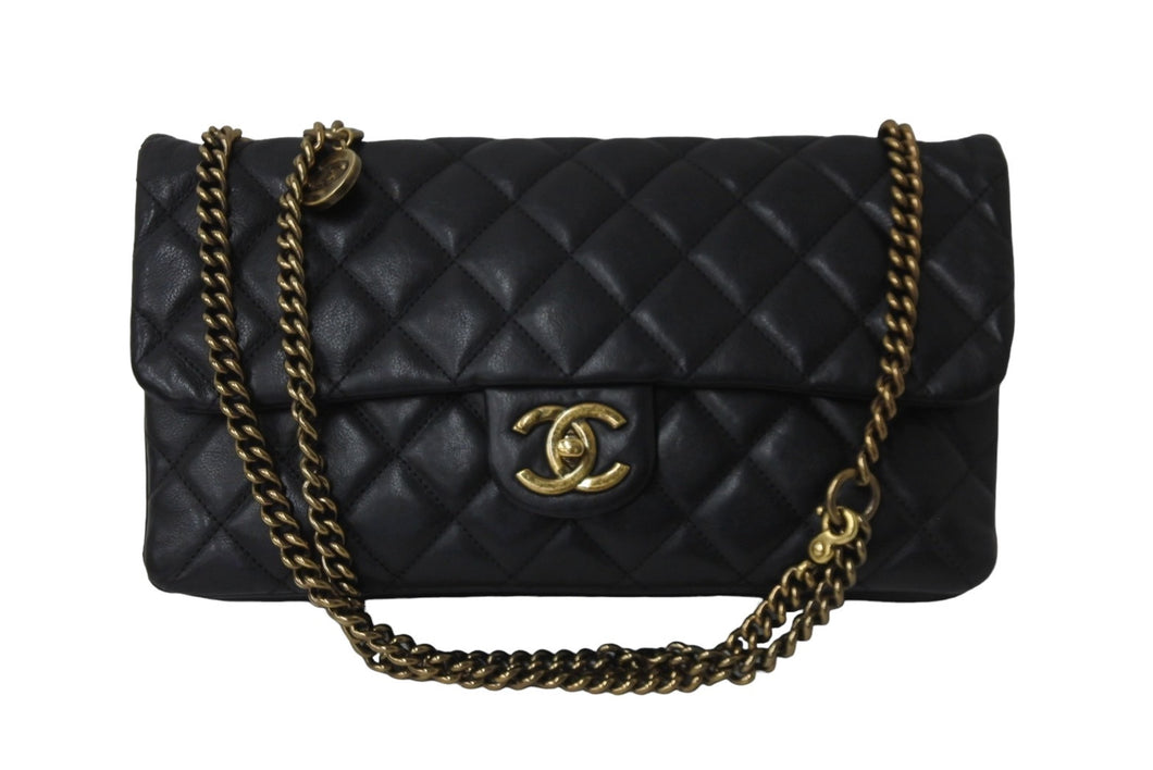 極美品 CHANEL シャネル チェーンショルダーバッグ マトラッセ 18番台 ラムスキン ブラック ゴールド金具 中古 56755