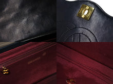 Load image into Gallery viewer, CHANEL シャネル ショルダーバッグ マトラッセ シングルフラップ 0番台 レザー ネイビー ゴールド金具 美品 中古 56758