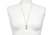 Load image into Gallery viewer, 極美品 CHANEL シャネル ネックレス B19刻印 ココマーク ぶら下がり ボール ラインストーン ゴールド ブラック 中古 56766