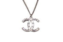 Load image into Gallery viewer, CHANEL シャネル ネックレス ココマーク 刻印不鮮明 シルバー ラインストーン ラメ リバーシブル 美品 中古 56768