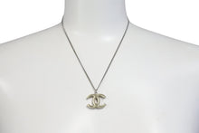 Load image into Gallery viewer, CHANEL シャネル ネックレス ココマーク 刻印不鮮明 シルバー ラインストーン ラメ リバーシブル 美品 中古 56768