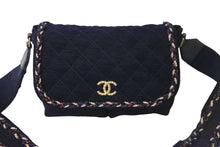 Load image into Gallery viewer, 極美品 CHANEL シャネル ショルダーバッグ ザルツブルクマトラッセ ココマーク 24番台 A91821 ネイビー ゴールド金具 中古 56819