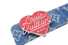 Load image into Gallery viewer, LOUIS VUITTON ルイヴィトン ベルト M0465 NIGO リバーシブル ハート LV MADE デニム インディゴ サイズ85/34 美品 中古 56828