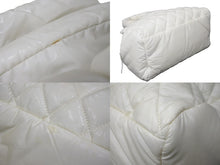 Load image into Gallery viewer, CHANEL シャネル ハンドバッグ コココクーン 14番台 A48619 ホワイト ナイロン シルバー金具 良品 中古 56862