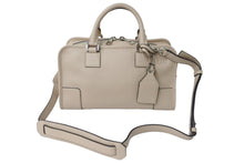 Load image into Gallery viewer, LOEWE ロエベ 2WAYハンドバッグ アマソナ28 アナグラム レザー ベージュ シルバー金具 美品 中古 56863