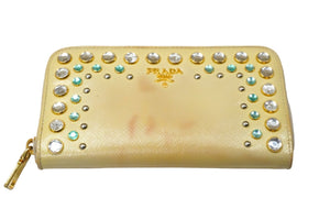 PRADA プラダ 財布 ラウンドファスナー長財布 ビジュー ラインストーン エナメル ベージュ ゴールド金具 中古 56866