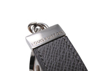 Load image into Gallery viewer, LOUIS VUITTON ルイヴィトン タイガ ポルトクレ LVクラブ キーホルダー キーリング キーチャーム アルドワーズ M65046 良品 中古 56871