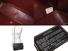 Load image into Gallery viewer, 極美品 CHANEL シャネル ショルダーバッグ ダイアナ 25 2番台 ラムスキン ブラック ゴールド金具 中古 56888