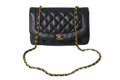 極美品 CHANEL シャネル ショルダーバッグ ダイアナ 25 2番台 ラムスキン ブラック ゴールド金具 中古 56888