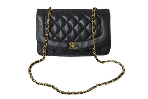 極美品 CHANEL シャネル ショルダーバッグ ダイアナ 25 2番台 ラムスキン ブラック ゴールド金具 中古 56888