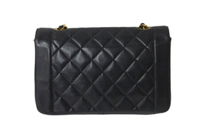 極美品 CHANEL シャネル ショルダーバッグ ダイアナ 25 2番台 ラムスキン ブラック ゴールド金具 中古 56888