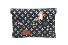 Load image into Gallery viewer, 極美品 LOUIS VUITTON ルイヴィトン ポーチ ポシェット キリガミ モノグラム キャットグラム M63885 ゴールド金具 中古 56900