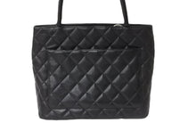 Load image into Gallery viewer, CHANEL シャネル 復刻トート 6番台 ハンドバッグ トート ココマーク キャビアスキン ブラック シルバー金具 美品 中古 56918
