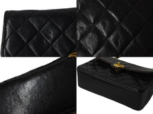 Load image into Gallery viewer, CHANEL シャネル ミニマトラッセ チェーン ショルダーバッグ 0番台 ラムスキン サークル ココマーク ブラック ロゴ 美品 中古 56924