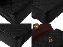 Load image into Gallery viewer, CHANEL シャネル ミニマトラッセ チェーン ショルダーバッグ 0番台 ラムスキン サークル ココマーク ブラック ロゴ 美品 中古 56924