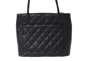 極美品 CHANEL シャネル キャビアスキン 復刻 トートバッグ 7番台 ハンドバッグ ブラック ココマーク ロゴ ゴールド金具 中古 56945