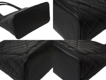 Load image into Gallery viewer, 極美品 CHANEL シャネル キャビアスキン 復刻 トートバッグ 7番台 ハンドバッグ ブラック ココマーク ロゴ ゴールド金具 中古 56945