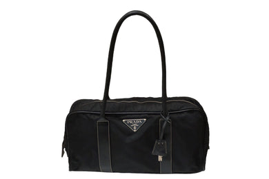 PRADA プラダ ハンドバッグ トライアングルロゴ ブラック シルバー金具 ナイロン レザー 良品 中古 56963