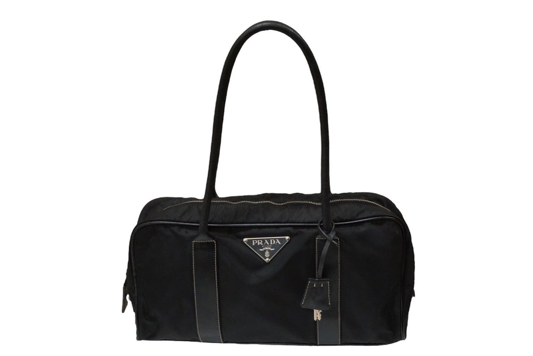 PRADA プラダ ハンドバッグ トライアングルロゴ ブラック シルバー金具 ナイロン レザー 良品 中古 56963