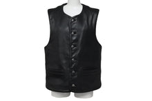 Load image into Gallery viewer, 極美品 CHROME HEARTS クロムハーツ ベスト CHクロスボタン ブラック 牛革 シルバー925 サイズS 中古 56994