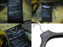 Load image into Gallery viewer, 新品同様 PRADA 22年 プラダ 半袖シャツ SC513-11P1 トライアングルロゴ リナイロン イエロー ブラック サイズXS 中古 57020