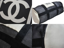 Load image into Gallery viewer, CHANEL シャネル ボストンバッグ ココマーク スポーツライン メッシュ キャンバス シリコン 8番台 2003年 ブラック 美品 中古 57038