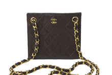 Load image into Gallery viewer, CHANEL シャネルチェーンショルダーバッグ ココマーク マトラッセ ラムスキン 1985〜1990 ダークブラウン ゴールド 美品 中古 57039