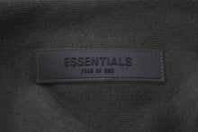 Load image into Gallery viewer, FEAR OF GOD ESSENTIALS フィア オブ ゴッド エッセンシャルズ パーカー スウェット ブラック サイズXL 美品 中古 57057