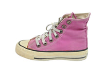 Load image into Gallery viewer, CONVERSE コンバース スニーカー クロムハーツコラボ ピンク クロスパッチ コットンキャンバス サイズ22 良品 中古 57097
