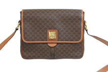 Load image into Gallery viewer, CELINE セリーヌ ショルダーバッグ マカダム柄 マカダム ブラウン ベージュ ゴールド金具 M11 美品 中古 57106