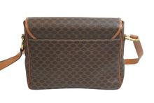 Load image into Gallery viewer, CELINE セリーヌ ショルダーバッグ マカダム柄 マカダム ブラウン ベージュ ゴールド金具 M11 美品 中古 57106