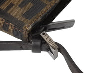 Load image into Gallery viewer, FENDI フェンディ ハンドバッグ アクセサリーポーチ ズッカ柄 マンマバケット ブラウン 美品 中古 57109