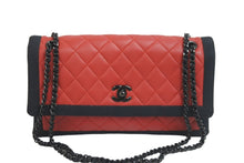 Load image into Gallery viewer, CHANEL シャネル マトラッセ チェーンショルダーバック バイカラー レッド ブラック シール カード 21番台 美品 中古 57115