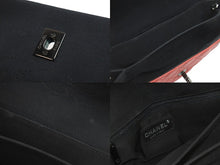 Load image into Gallery viewer, CHANEL シャネル マトラッセ チェーンショルダーバック バイカラー レッド ブラック シール カード 21番台 美品 中古 57115