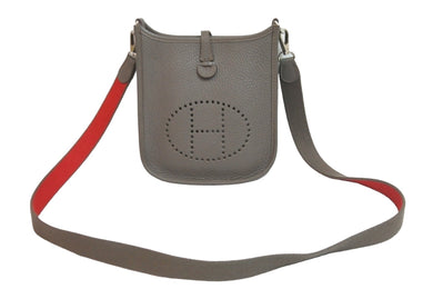 新品同様 HERMES エルメス ショルダーバッグ エヴリンTPM トリヨンクレマンス エタン □Q刻印 シルバー金具 中古 57123