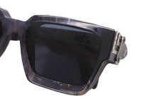 Load image into Gallery viewer, 極美品 LOUIS VUITTON ルイヴィトン サングラス 1.1 ミリオネア 20SS グレーマーブル 58□17 145 Z1326E シルバー金具 中古 57137