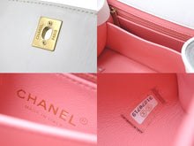 Load image into Gallery viewer, 極美品 CHANEL シャネル マトラッセ チェーン ショルダーバッグ 31番台 2WAY ホワイト トップハンドル ココマーク 中古 57139