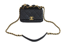 Load image into Gallery viewer, 極美品 CHANEL シャネル 2way ショルダーバッグ ミニ マトラッセ 31番台 ブラック ラムスキン ゴールド金具 中古 57143