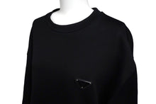 Load image into Gallery viewer, PRADA プラダ 22AW テクニカル コットン スウェット ブラック トライアングルロゴ 現行 UJL30A サイズXS 美品 中古 57156