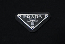 Load image into Gallery viewer, PRADA プラダ 22AW テクニカル コットン スウェット ブラック トライアングルロゴ 現行 UJL30A サイズXS 美品 中古 57156