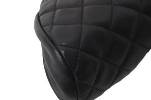 CHANEL シャネル マトラッセ がま口 クラッチバッグ ポーチ 11番台 ブラック ラムスキン シルバー金具 美品 中古 57174