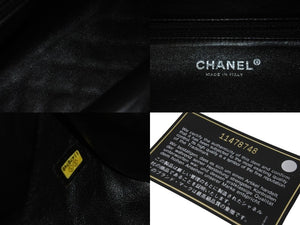 CHANEL シャネル マトラッセ がま口 クラッチバッグ ポーチ 11番台 ブラック ラムスキン シルバー金具 美品 中古 57174